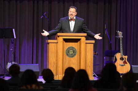 Larry Robertson, pastor of Hilldale Baptist Church in Clarksville, Tenn., speaks in chapel during homecoming week. - Photo by MiKalla Cotton