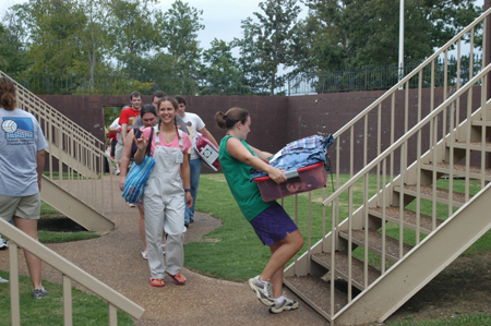 Freshman Move-In provides a great welcome to incoming freshman who get help moving into their rooms from multiple campus groups and university employees. - Photo by Kristen Hiller