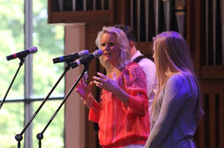 Jill and William Donnell from Northbrook Church, and Meg Rushing, senior public relations major, lead worship in the G.M. Savage Memorial Chapel.  - Photo by Sol Bee Park