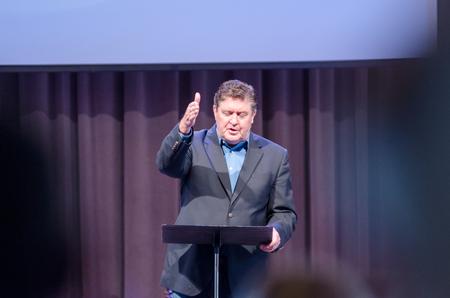 Pastor Steve Gaines of Bellevue Baptist Church in Cordova, Tennessee, draws largely from Psalm 116 during his sermon, "Why Should We Pray?" in the G.M. Savage Memorial Chapel. - Photo by David Parks