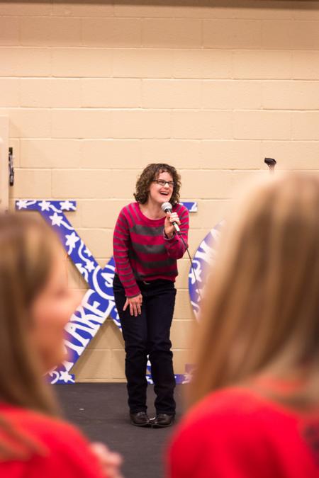 Kelsey Layman, EDGE student, is pleased to sing for Chi Omega's Pancakes & Karaoke Party in the Bowld Student Commons.  - Photo by David Parks
