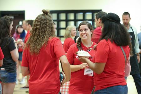 New students enjoy ice cream in the Bowld during Welcome Week. - Photo by Kristi McMurry Woody