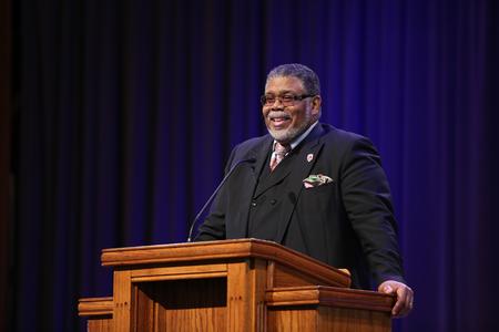 Daryll Coleman speaks in chapel. - Photo by Kristi McMurry Woody