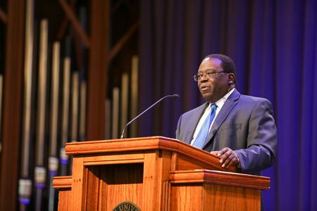 Frank Anderson, director for associate of Christian studies program, speaks in chapel. - Photo by Kristi McMurry Woody