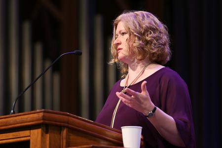 Amy Simpson, author of <em>Troubled Minds: Mental Illness and the Church's Mission</em> shares her testimony in chapel. - Photo by Kristi McMurry Woody