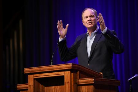 James Merritt, pastor of Crosspointe Church in Duluth, Georgia, preaches at the West Tennessee Evangelism Rally. - Photo by Kristi McMurry Woody