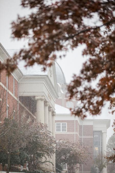 Snow falls along the Great Lawn on Union's campus. - Photo by Kristi McMurry Woody
