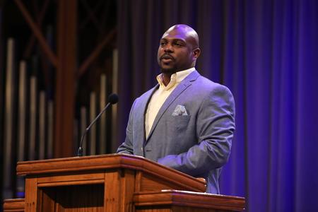 Jason Cook from Fellowship Memphis speaks in chapel. - Photo by Kristi McMurry Woody