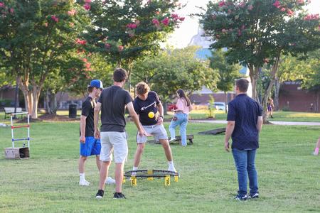 New students play Spikeball during SAC Fest.  - Photo by Kristi McMurry Woody