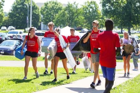 The Union cross country team helps move in Union's newest students during freshmen move-in day. - Photo by Suzanne Rhodes