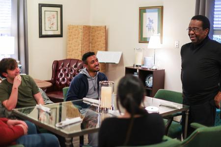 Frank Anderson, associate professor of ministry and missions, hosts students in his home for dinner during Be Our Guest. - Photo by Eli Creasy