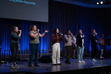 Members of the Chamber Worship Ensemble 1 (Sarah Grace Patrick, Katie McDonnel, Sara Besse, Meg McGaha, Christian Wade, and Hunter Cupples) lead in worship during the fall Worship Choir concert. - Photo by Kristi McMurry Woody