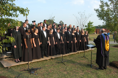 The Union University Singers perform <i>Abide With Me</i> by Moses Hogan during spring graduation. - Photo by Morris Abernathy