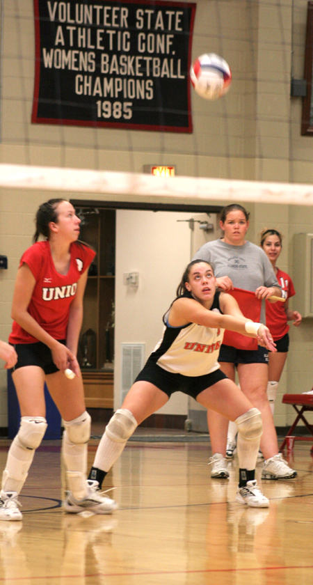 Lindsey Wallach, Union's Libero, receives the ball and starts Union's offense in a match in Union's Fred DeLay Gymnasium. - Photo by Kyle Kurlick