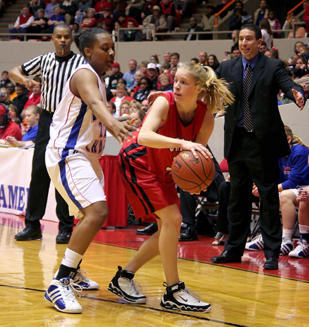 Crystal Eason - Photo by Kyle Kurlick
