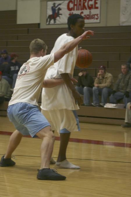 Senior Blake Penington battles against Freshman Bulldog Tacuma Alexander in the basketball portion of Union's first annual Joes vs. Pros. - Photo by Stephanie Schroeder
