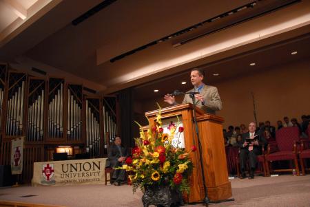 Kevin Ezell, Union alum and pastor of Highview Baptist Church in Louisville, Ky., delivers an address entitled “Whatever it Takes Attitude” from Mark 2:1-12 during the Homecoming chapel service. - Photo by Morris Abernathy
