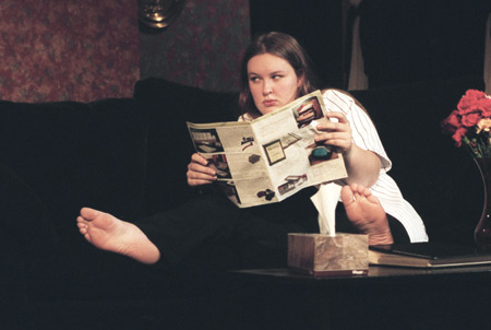 Lindsey Garner gives her new roomate 'the look' in <i>The Odd Couple.</i> - Photo by Jim Veneman