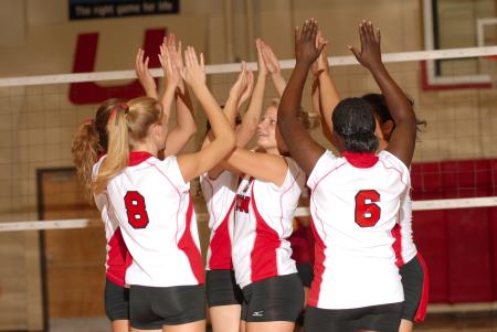 Lady Bulldogs are ready for action. - Photo by Steven Aldridge
