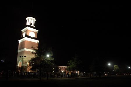 The 2007 Howdy Party, held on the Great Lawn, was a huge success. - Photo by Neisha Fuson