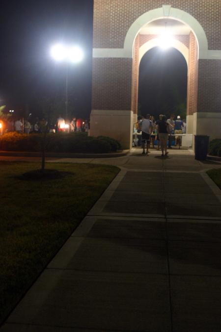 Both new and returning students gathered under Miller Tower for the Howdy Party. SGA provided music, drinks and shaved ice. - Photo by Stephanie Schroeder