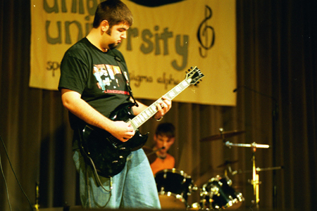 Jordan Sanders and Jesse Florida jam at All-Sing during Homecoming 2003. - Photo by Lindsay Stavish