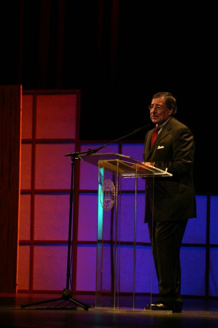 Leon Panetta, former chief of staff to Bill Clinton, addressed faculty, staff, students and guests at the 2007 Scholarship Banquet held at the Carl Perkins Civic Center. - Photo by Stephanie Schroeder