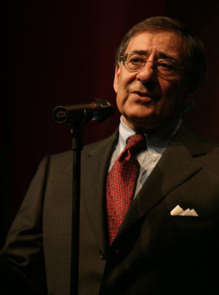 Leon Panetta, former chief of staff to Bill Clinton, addressed faculty, staff, students and guests at the 2007 Scholarship Banquet held at the Carl Perkins Civic Center. - Photo by Stephanie Schroeder