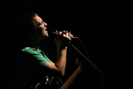 Bebo Norman performs for the 2007 Homecoming concert. - Photo by Stephanie Schroeder