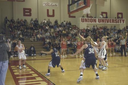 Union gets set for an inbounds pass during a game versus The Master's College (Calif.). - Photo by Jordan Buie