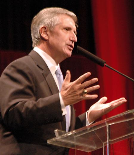 Andrew Card, President Bush’s former chief of staff, spoke at the 11th annual Scholarship
Banquet. He shared how the events of Sept. 11 changed life behind the walls of the White House.  - Photo by Neisha Fuson