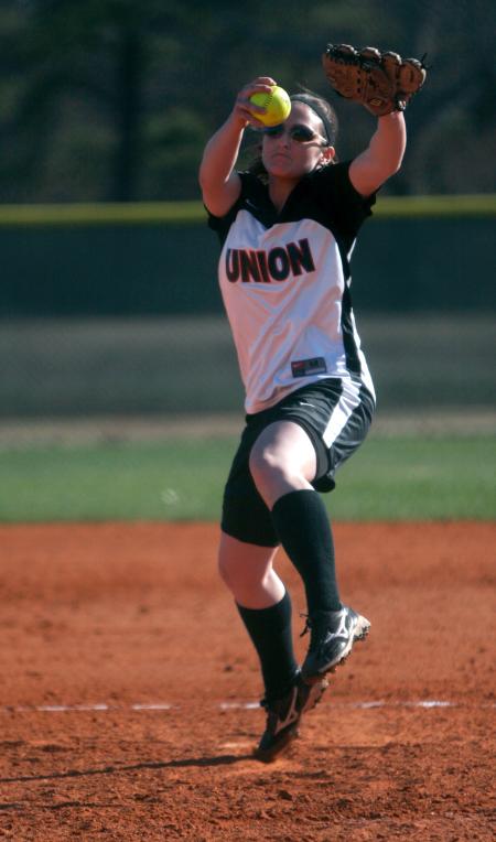 Pitcher Stephanie Hernandez winds up a throw against Crichton College. - Photo by Kyle Kurlick