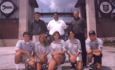 jaxx.jpg (49687 bytes)